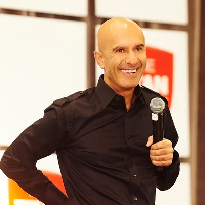 Chân dung Robin Sharma