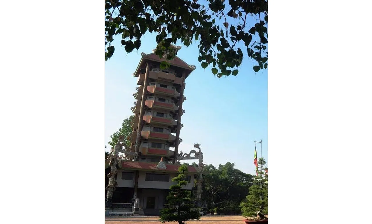 Bến Dược – Vùng Đất Lửa – Nguyễn Văn Tàu